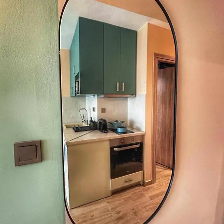 Apartment 300 Steps Ladadika